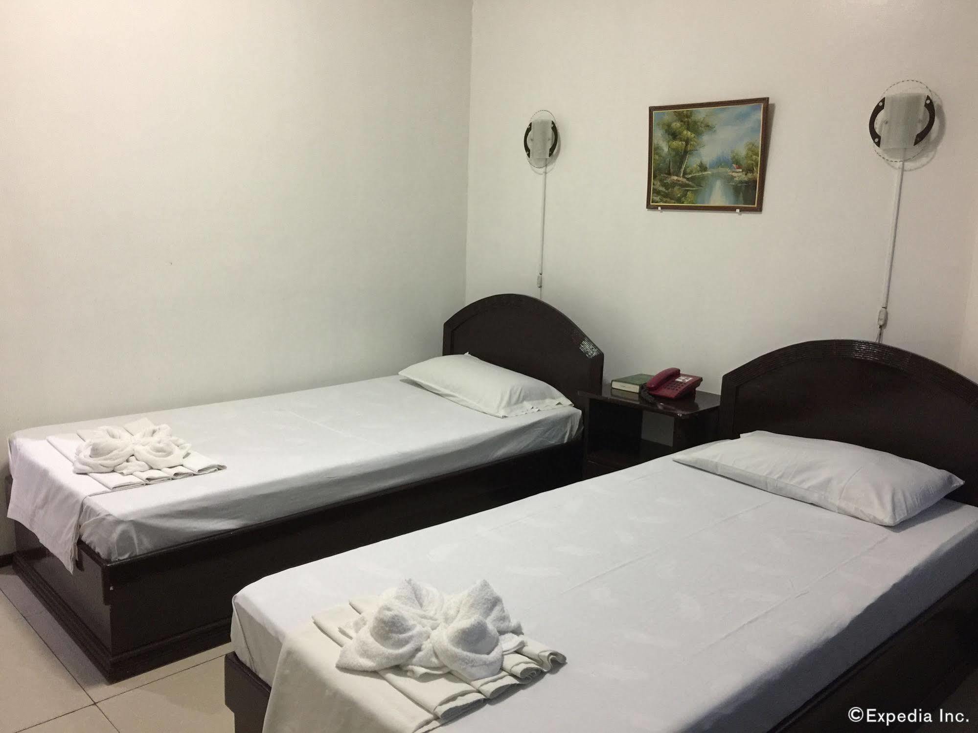 Buen Bella Pension House 塔比拉兰 外观 照片